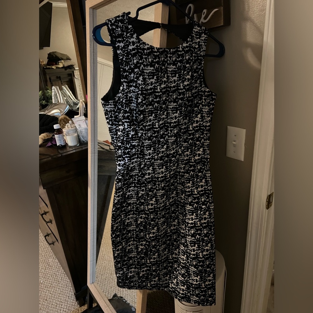 H&M dress size 4
